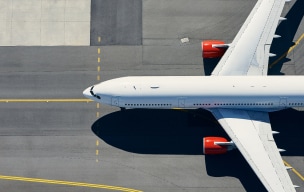 Air freight logistics solution for fast delivery of manufacturing products